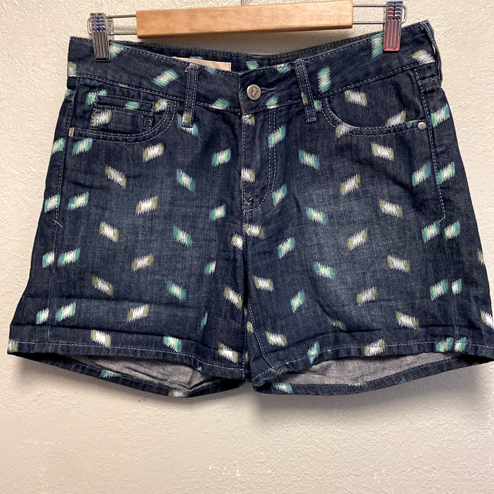Pilcrow and The Letterpress by Anthropologie Ikat STET Roll Up Denim Shorts 3445 - Picture 2 of 12